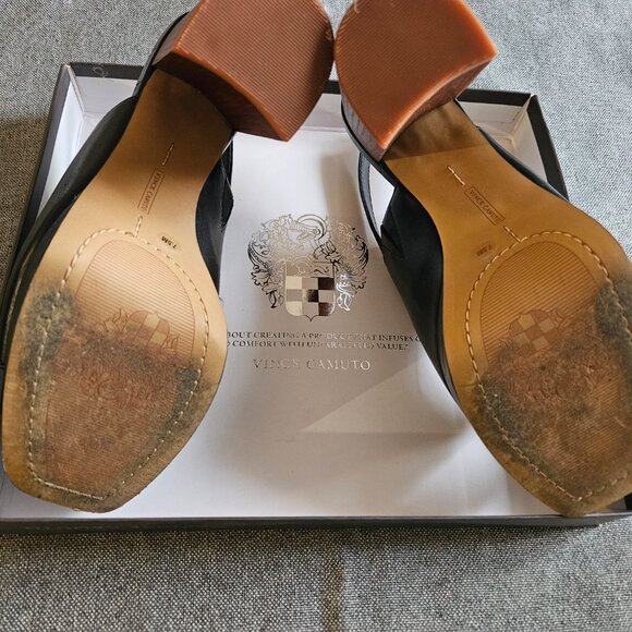 Vince Camuto Soverra Heel - Picture 4 of 4